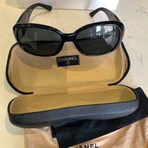 Authentic Chanel 5113 Black Camilla Sunglasses